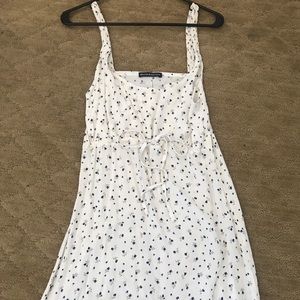Brandy Melville Blue Floral Ellen Dress